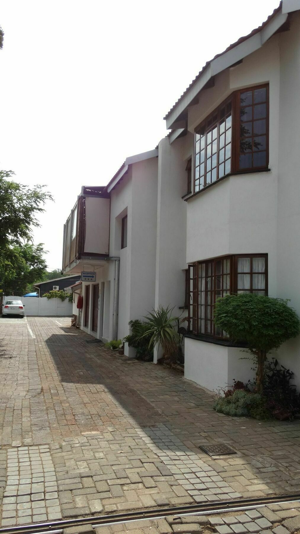 Sleepers Villa Guesthouse Polokwane Exterior photo